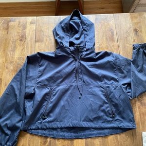 Girlfriend Collective Hummingbird Crop WindBreaker